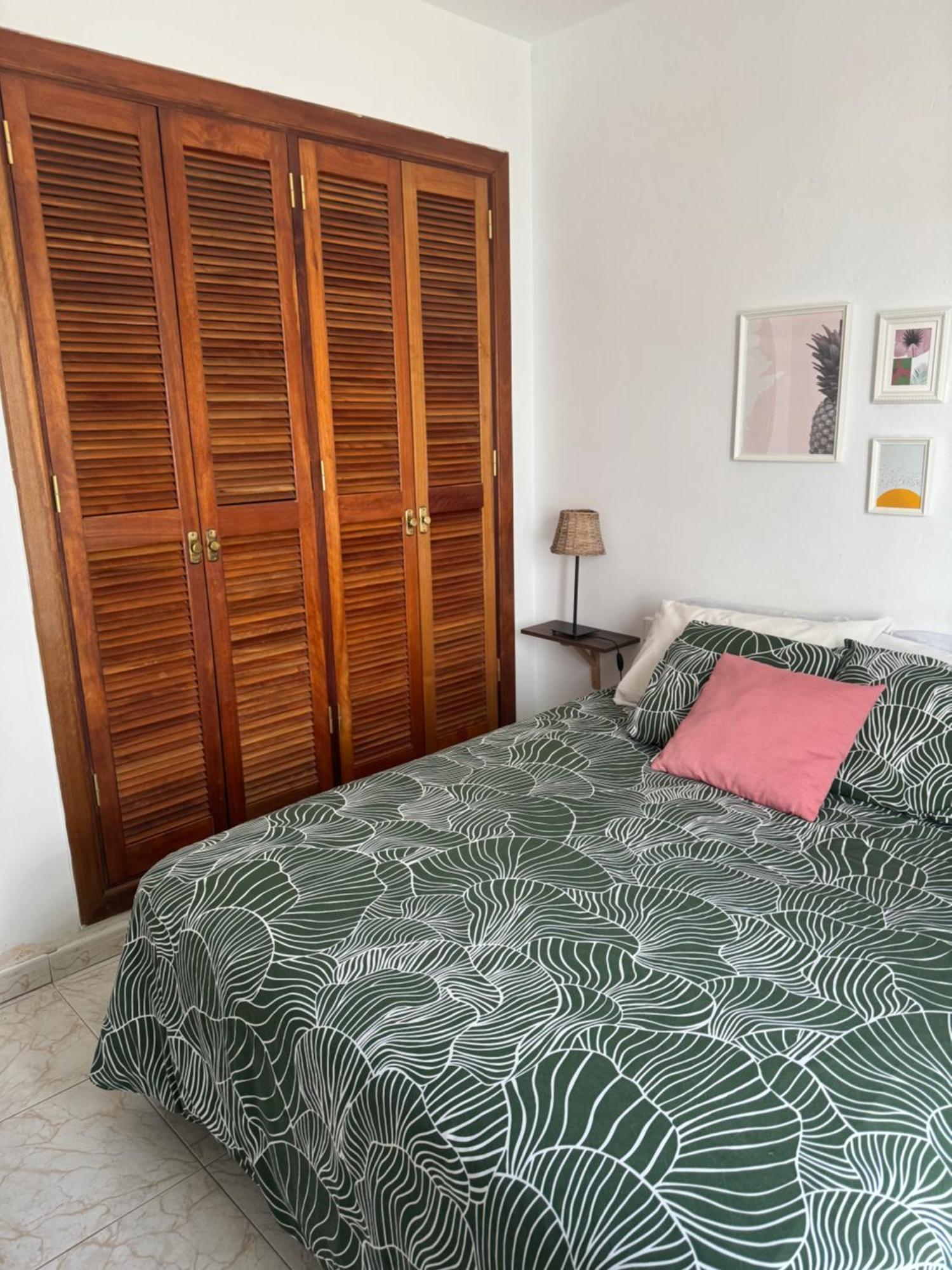 Flor De Famara Lägenhet Exteriör bild